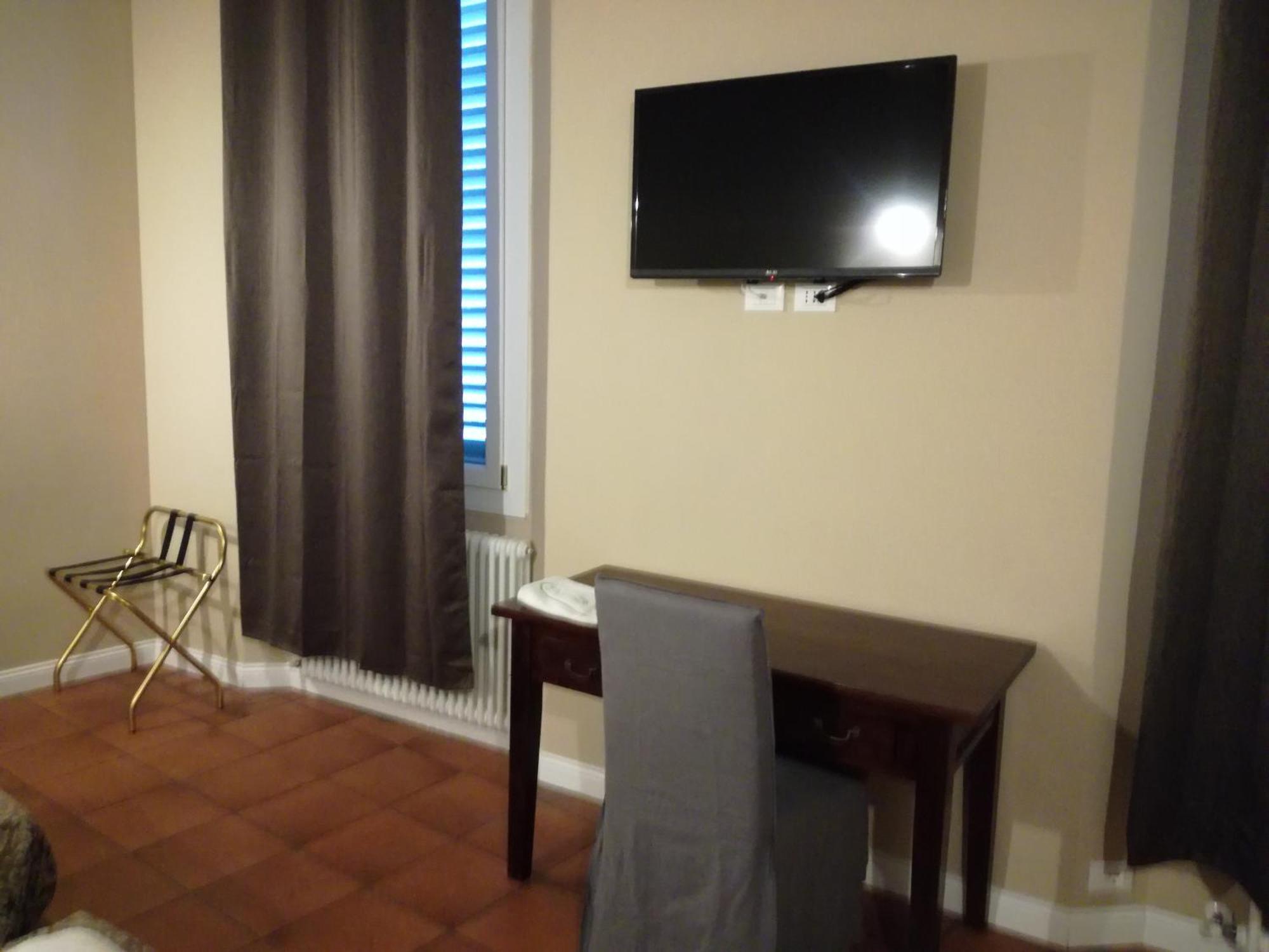 Piazza Maggiore Palace 800 - Bedinbolognacentroh- Rooms - Bologna — Foto 2